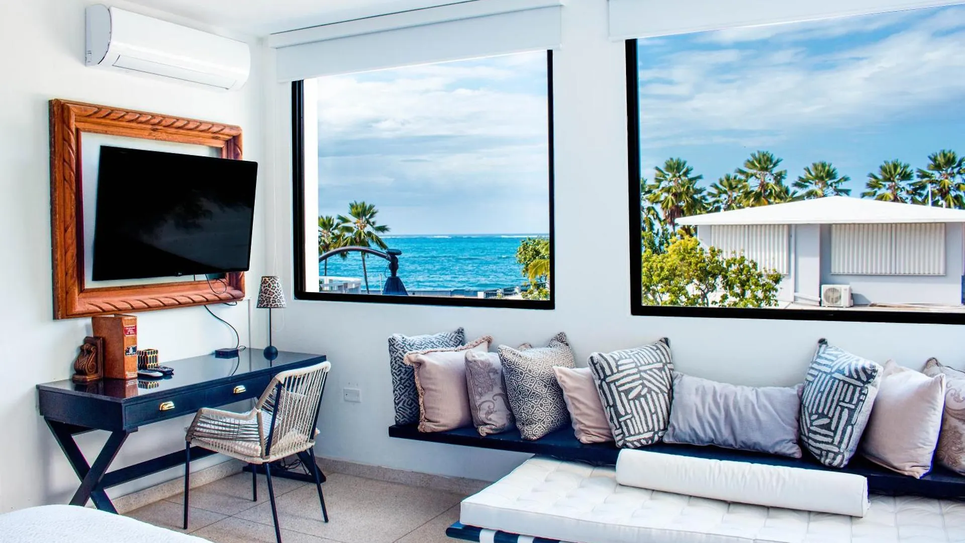 Villa Azure Ocean Park'S Seaside Luxe Retreat San Juan Puerto Rico